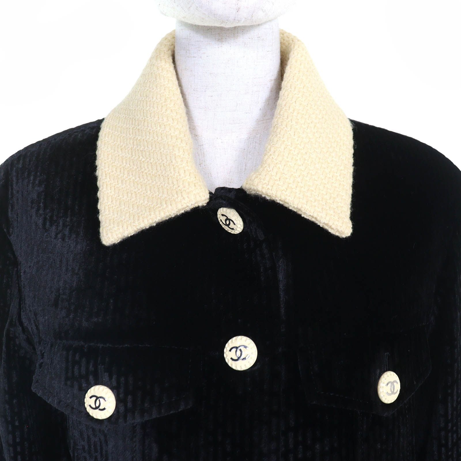 CHANEL Silk Blend Velvet Tweed Cropped Jacket CC Buttons Black Beige Size 38