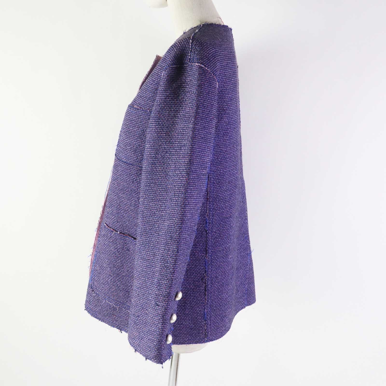 CHANEL P45867 F Pearl CC Button Cut-Off Collarless Metallic Tweed Jacket Blue Pink Size 40