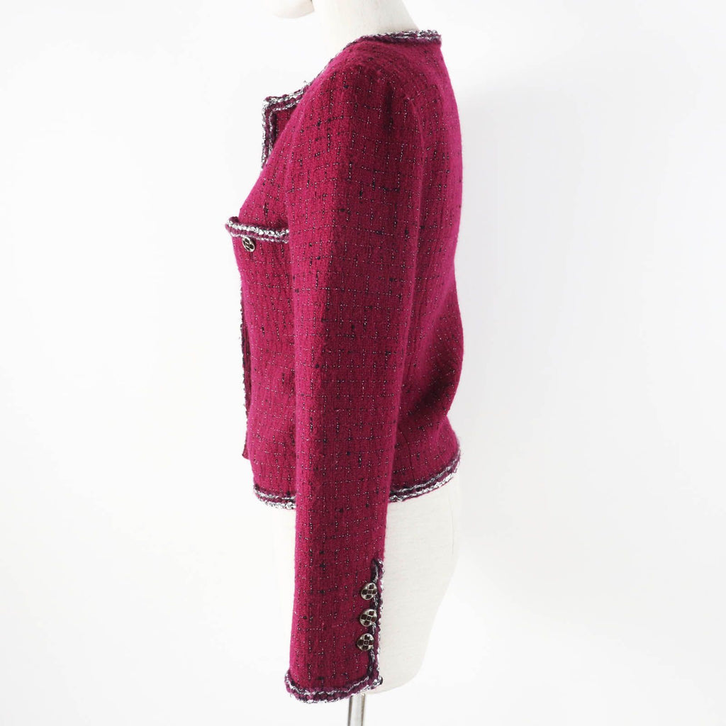 CHANEL 22A P73183 CC Button Collarless Tweed Jacket Burgundy Black White Size 34
