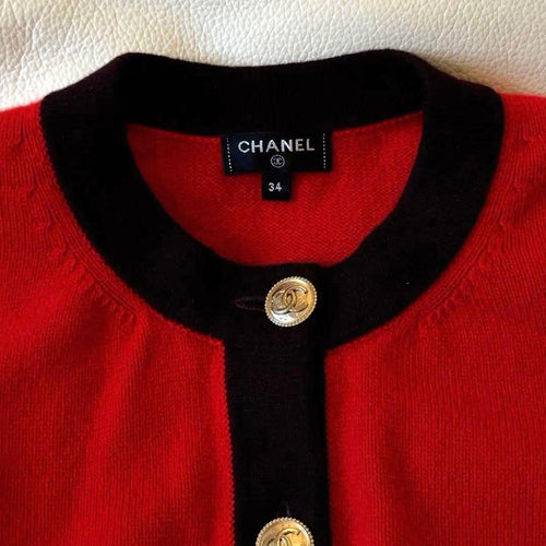 CHANEL 100% Cashmere Bicolour Knit Cardigan Red