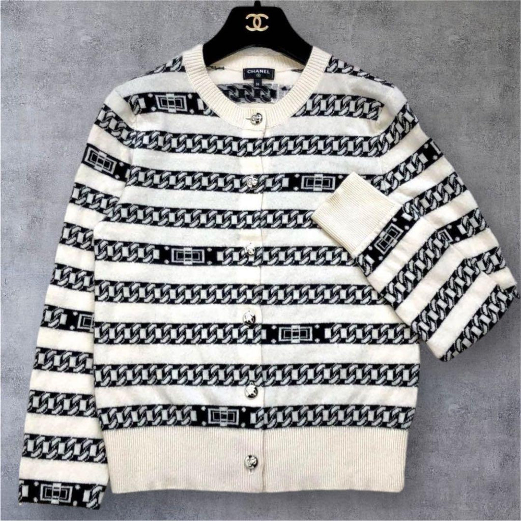 CHANEL 2.55 100% Cashmere Chain Coco Button Cardigan Size 36