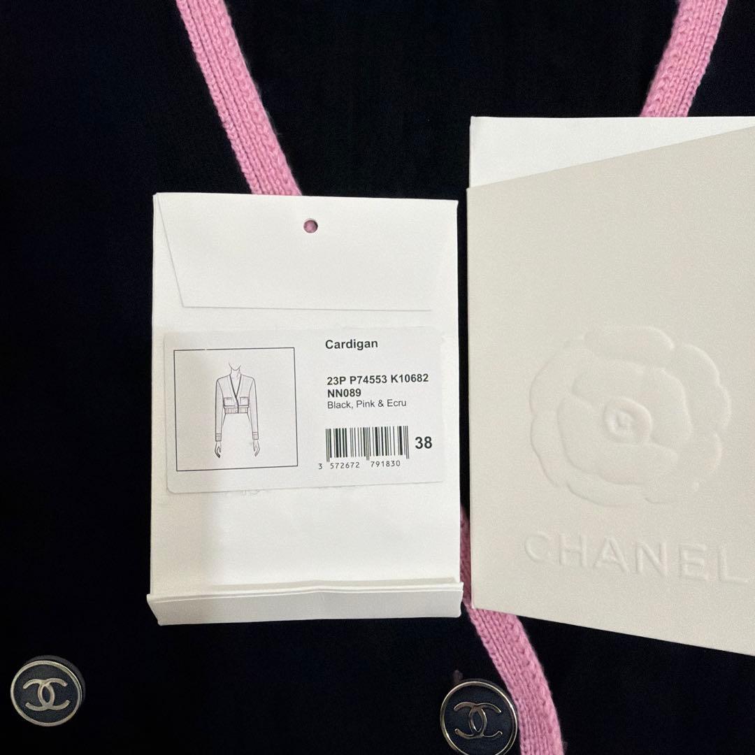 CHANEL CC Logo Cashmere Border Cardigan Black x Pink Size 38