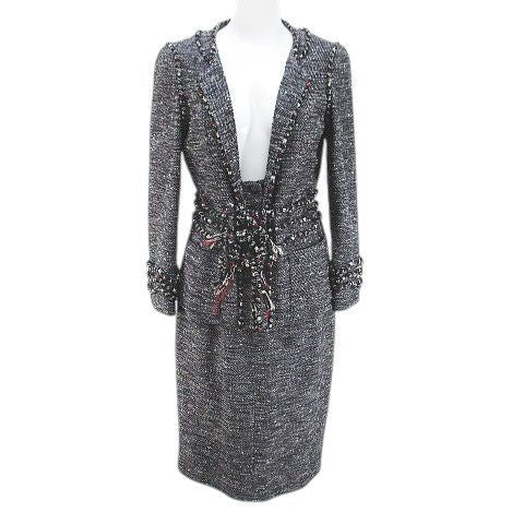 CHANEL Tweed Jacket & Knee-Length Tight Skirt Setup CC Logo Size 36