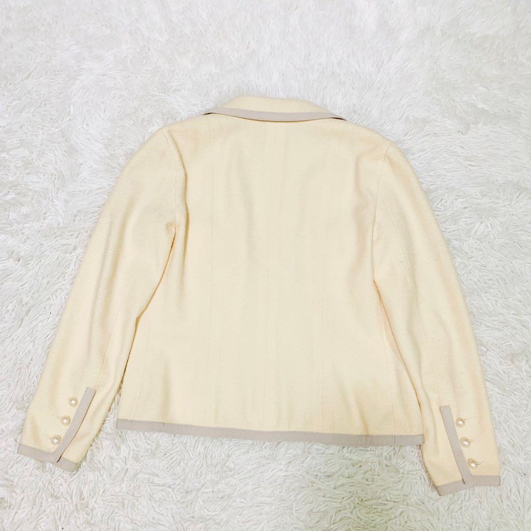 CHANEL Pearl Embellished Jacket White Size 36