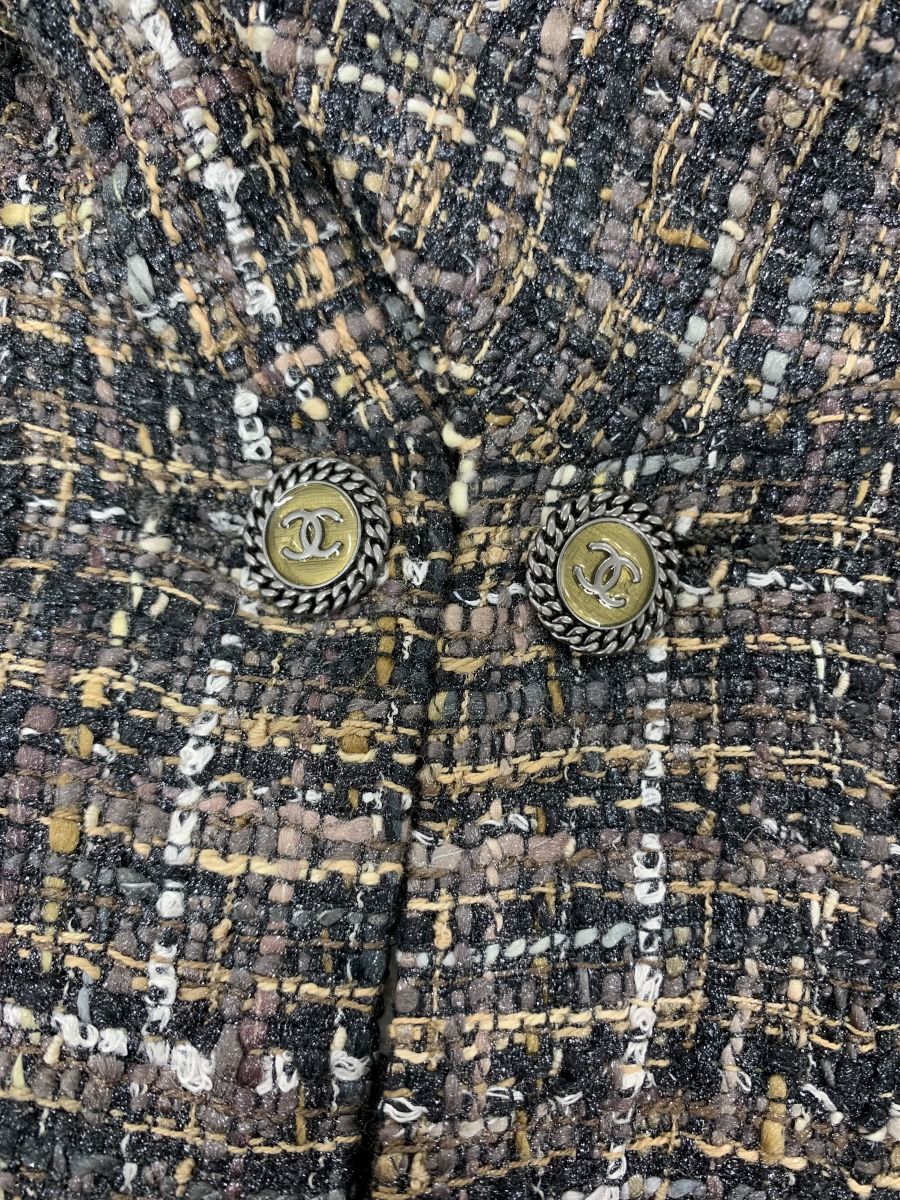 Chanel 05A Tweed Jacket Grey Size 38
