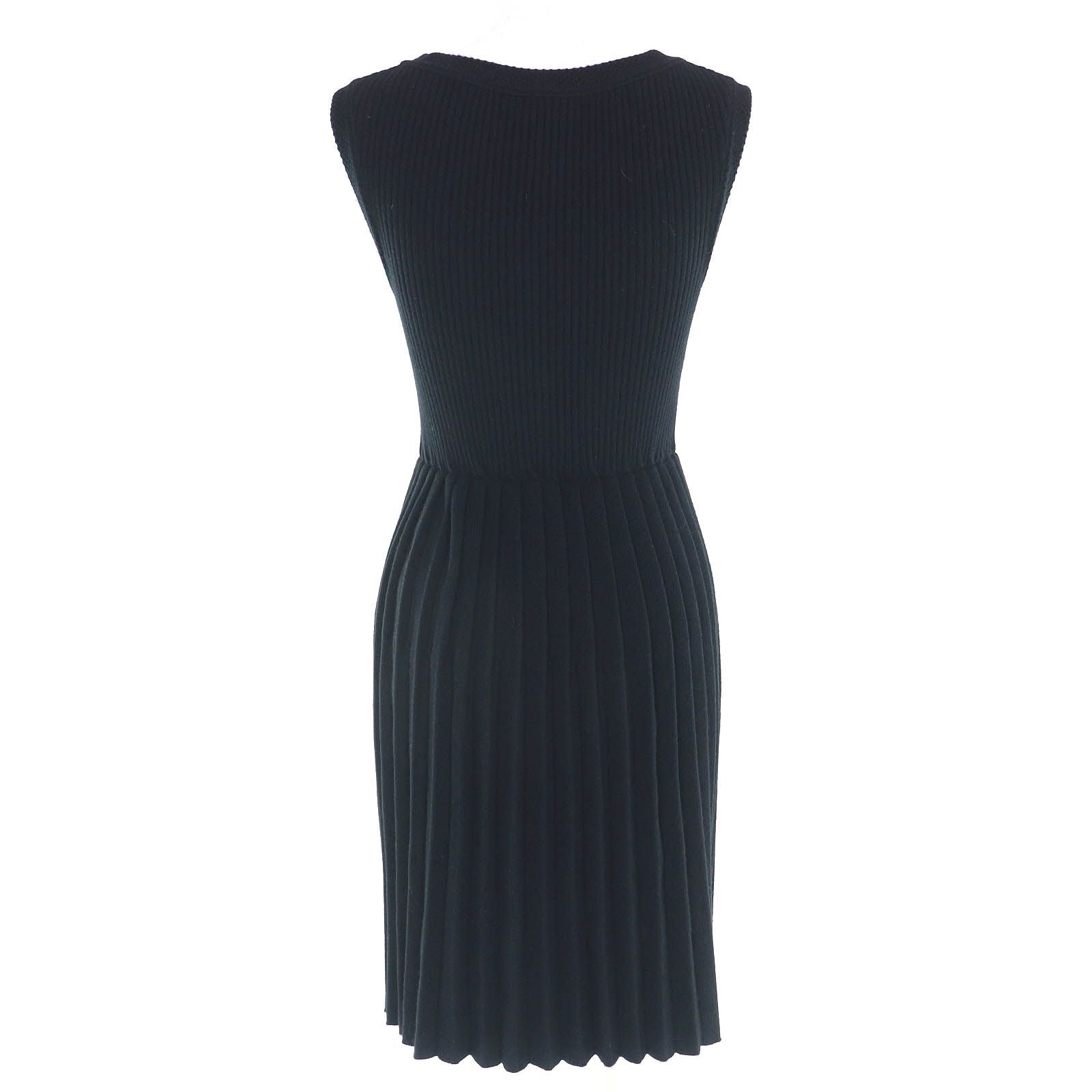 CHANEL P31446 07A 100% Wool CC Logo Hardware Sleeveless Knit Dress Black Size 34 Made in France