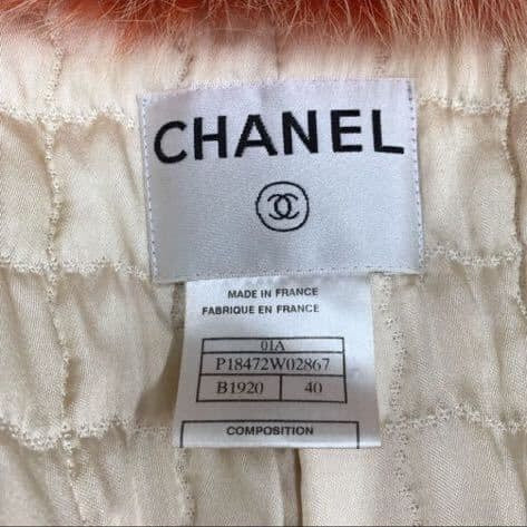CHANEL 01A Rare Fox Fur Tweed Coat Size 40