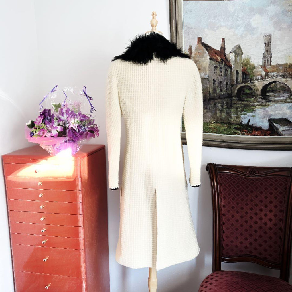 CHANEL Tweed Long Coat Bicolour Fur Collar Size 40