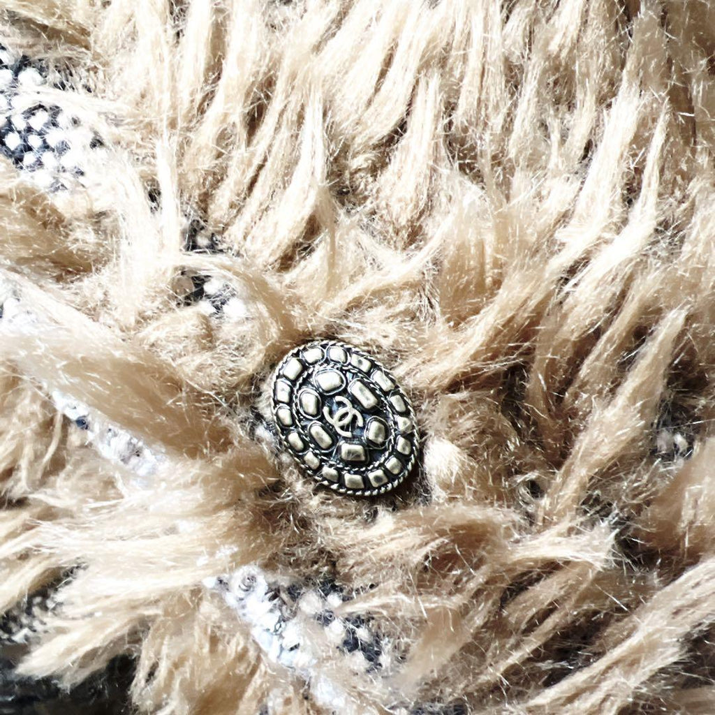 CHANEL Coco Button Fur x Tweed Blouson Coat Size 34