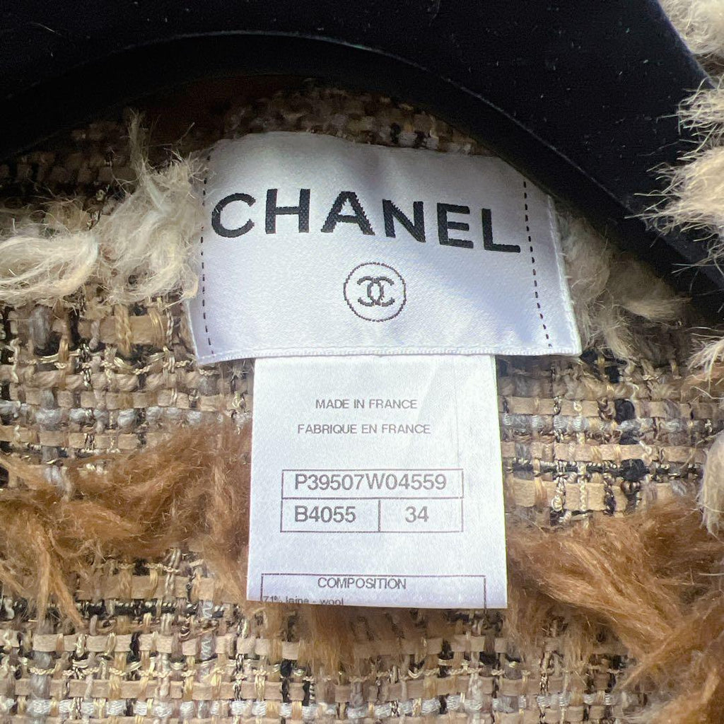 CHANEL Coco Button Fur x Tweed Blouson Coat Size 34