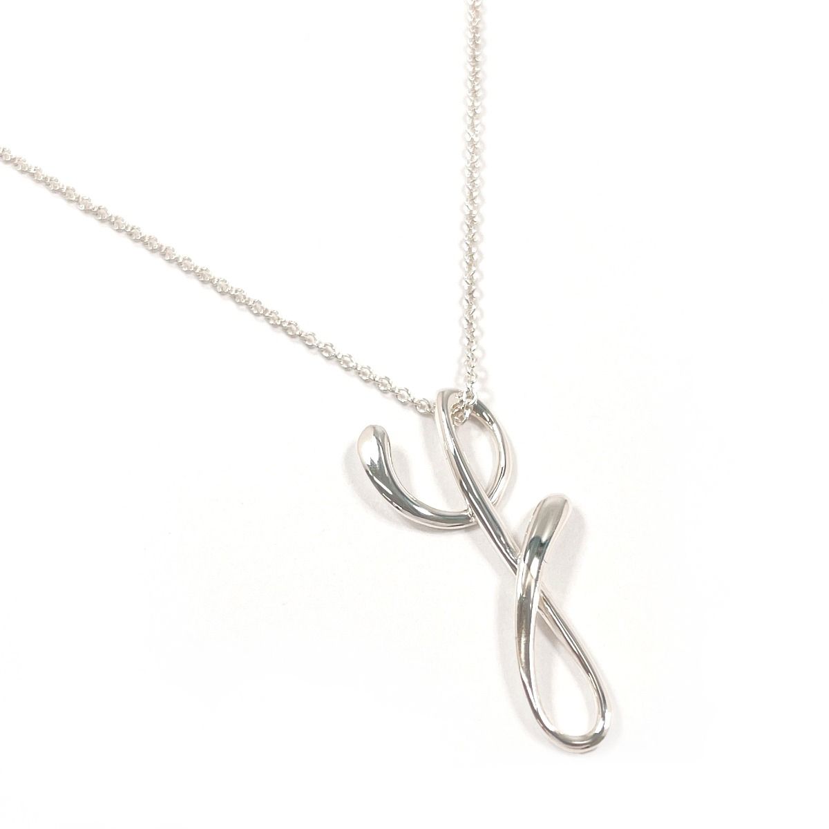 Tiffany & Co. Elsa Peretti Alphabet Letter Y Necklace