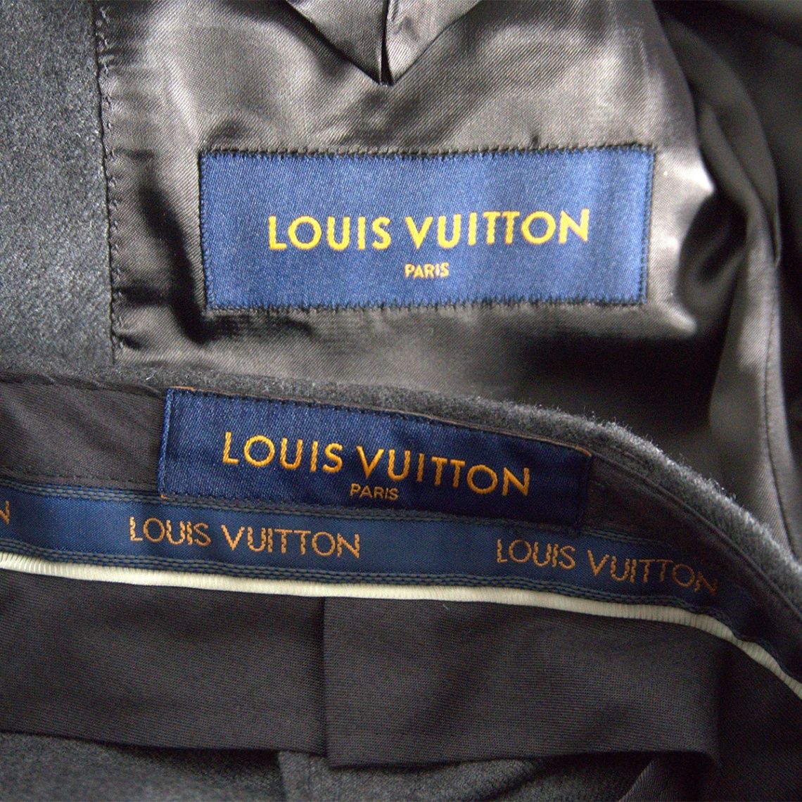LOUIS VUITTON Cashmere Jacket Grey Size 44 [Setup]