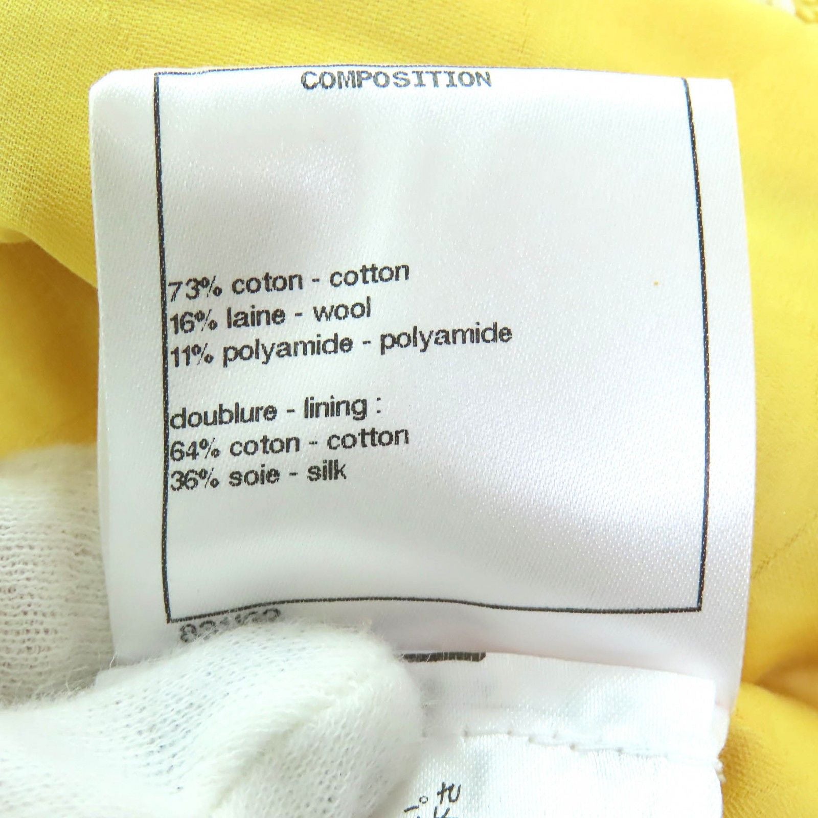 CHANEL 18S P58787 Cotton Wool Coco Mark Clear Button Tweed No-Collar Jacket Yellow Size 36
