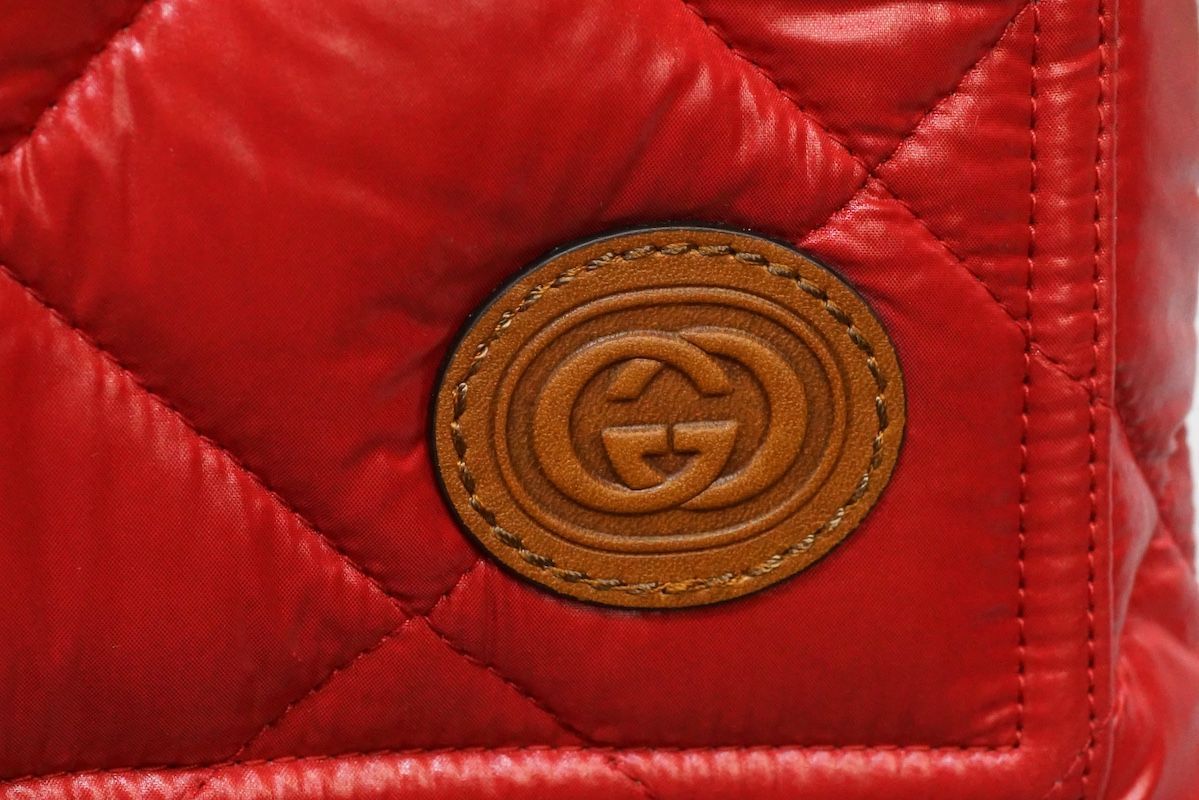 Gucci Double-Breasted Quilted Coat 731360 Size 46
