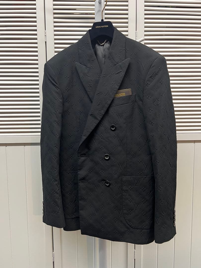 LOUIS VUITTON Double-Breasted Jacket