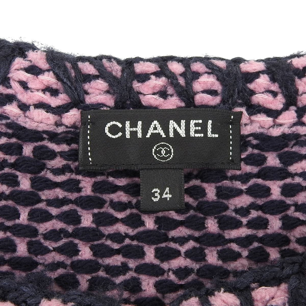 CHANEL Coco Button Tweed Collarless Jacket Size 34 — Cashmere & Cotton