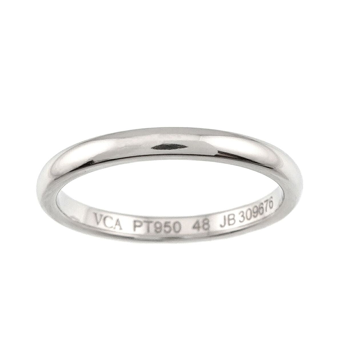 Van Cleef & Arpels Tendrement Ring / Platinum #48