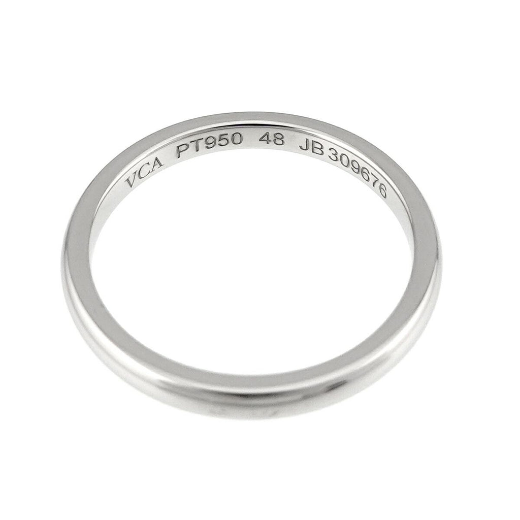 Van Cleef & Arpels Tendrement Ring / Platinum #48