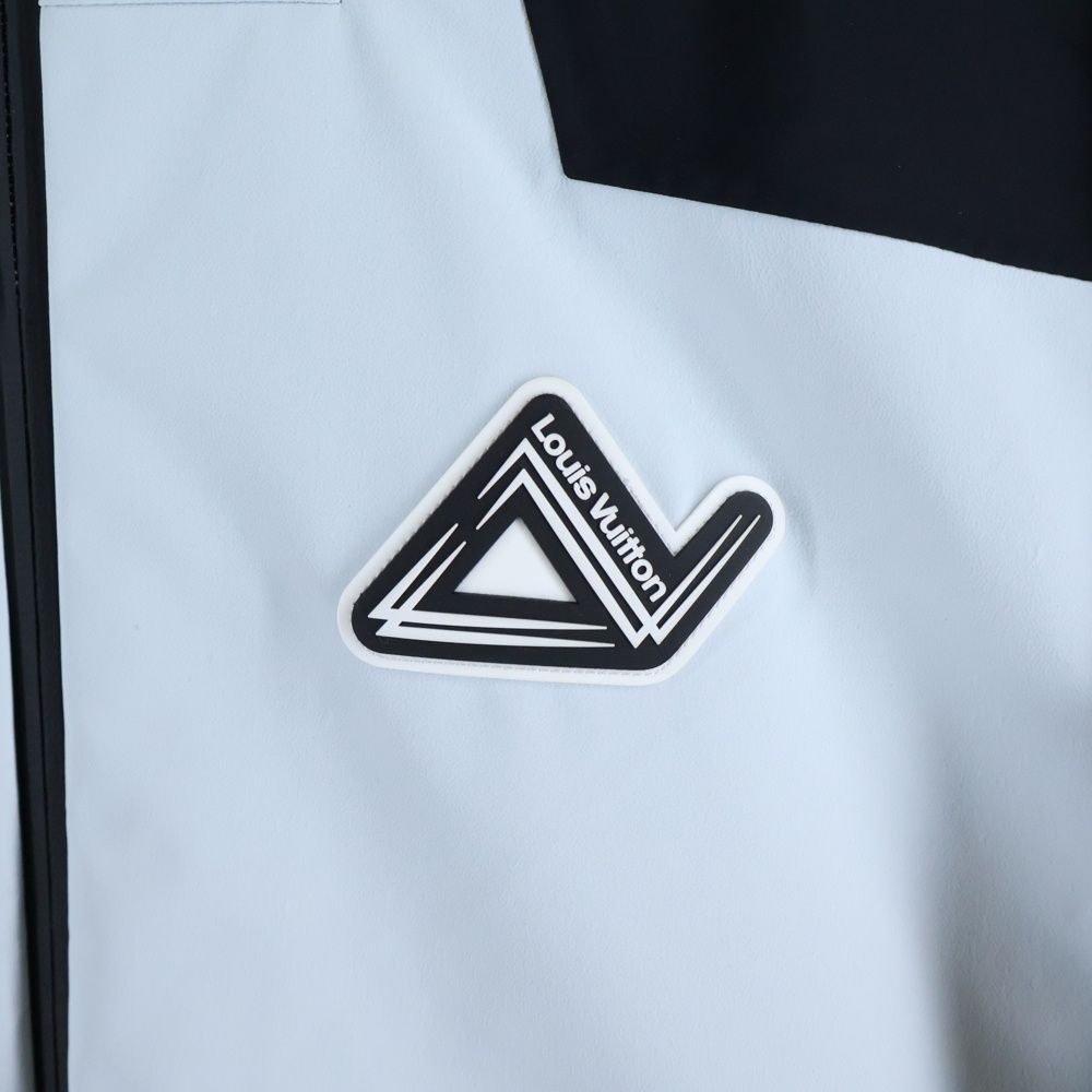 LOUIS VUITTON 24SS モノグラムライン LVカービング スキーシェルジャケット サイズ54