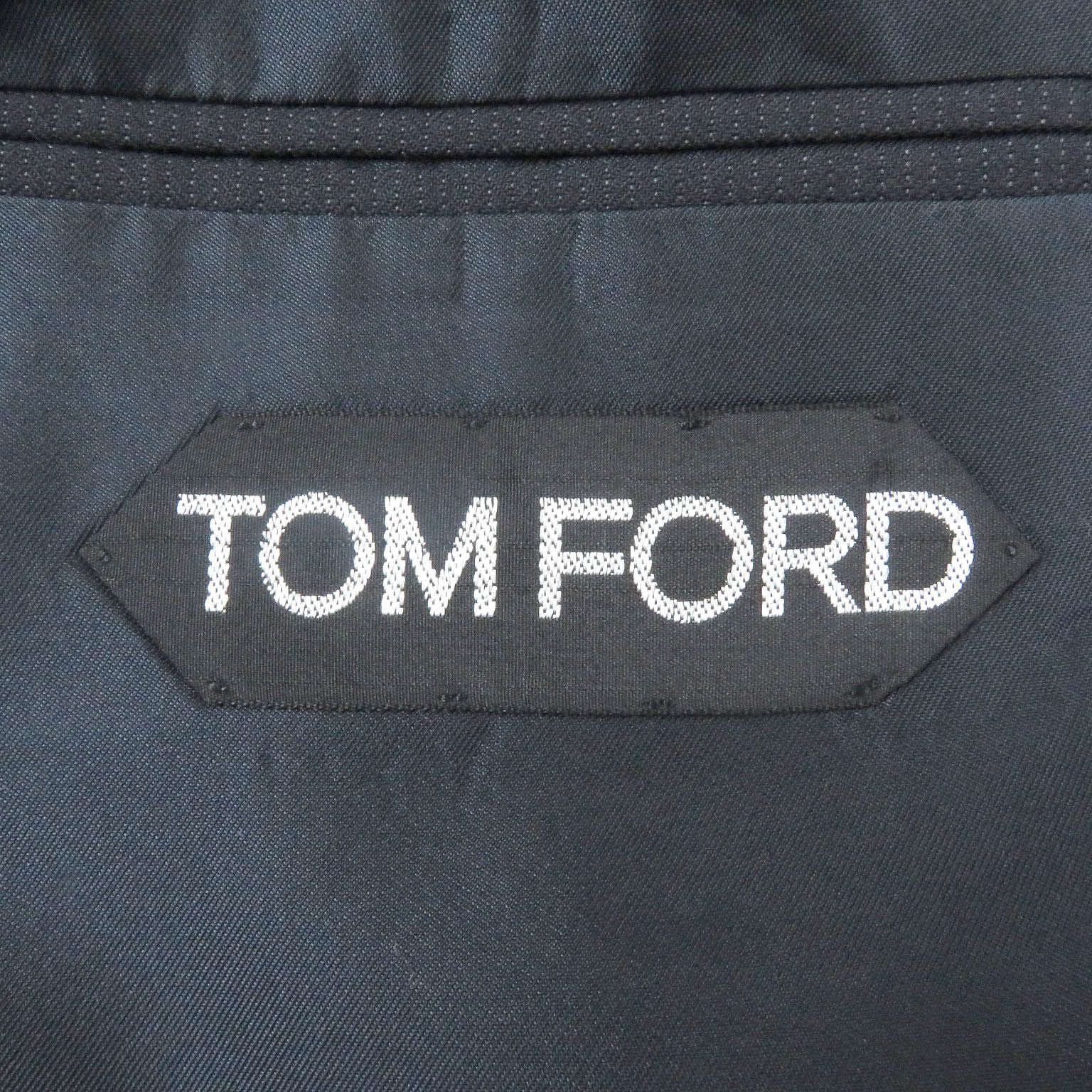 TOM FORD Wool Silk-Lined Stripe Peaked Lapel Single Suit / Dark Navy Size 56