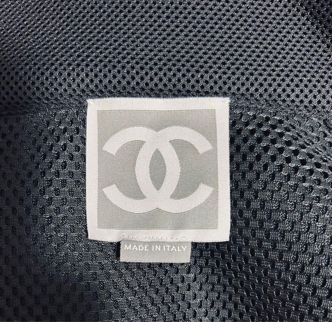 CHANEL Black Jacket Size 38